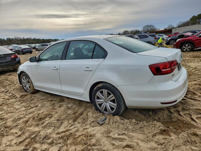 Photo 2 from auction – 2017 VOLKSWAGEN JETTA S with VIN 3VW2B7AJ7HM387123
