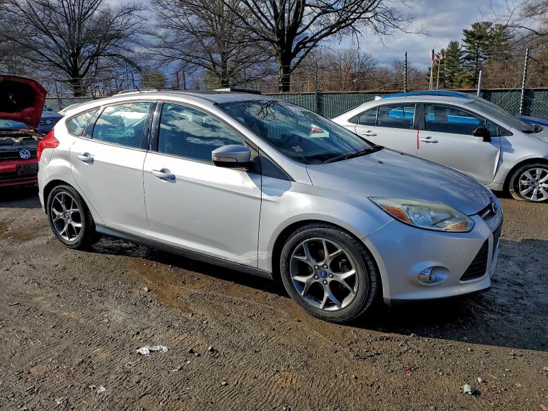 Photo 4 from auction – 2014 FORD FOCUS SE with VIN 1FADP3K25EL339796