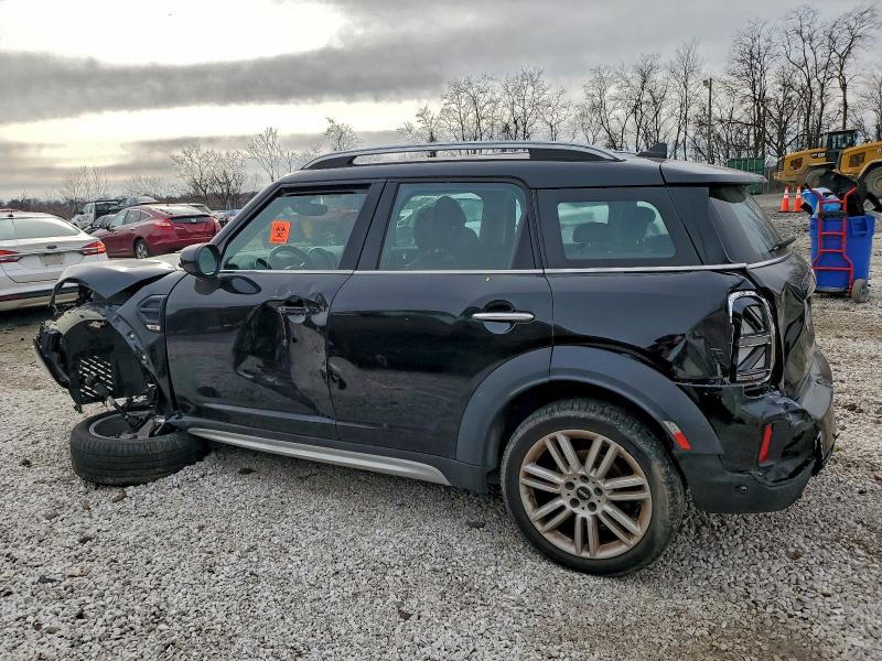 Photo 2 from auction – 2022 MINI COOPER COU with VIN WMZ23BR02N3N60364
