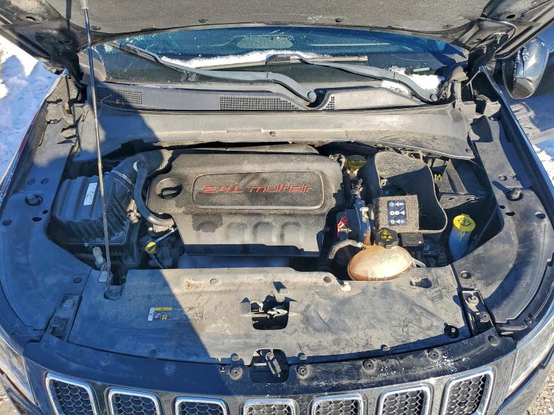 Photo 12 from auction – 2018 JEEP COMPASS LI with VIN 3C4NJDCB8JT423162
