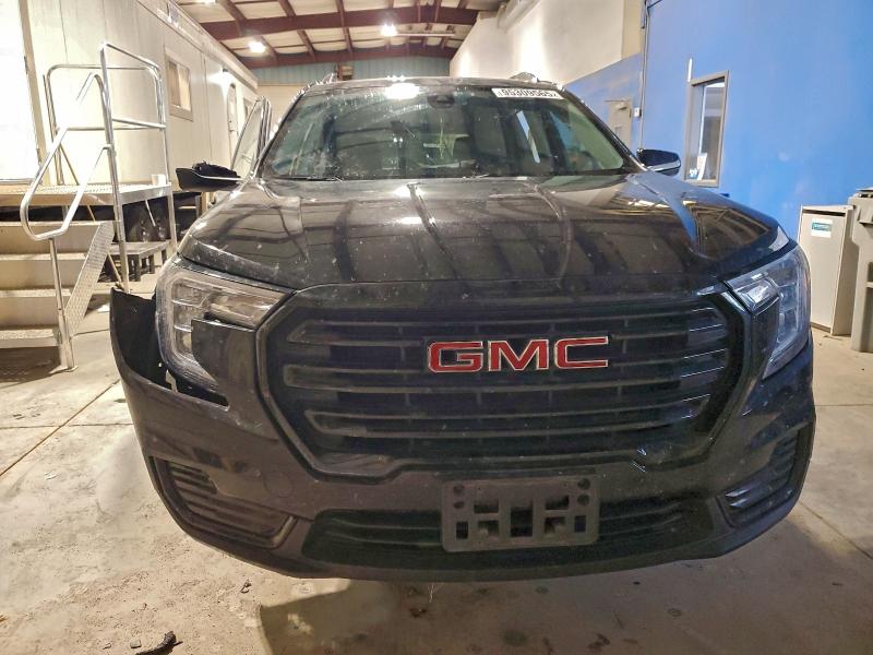 Photo 5 from auction – 2022 GMC TERRAIN with VIN 3GKALMEV5NL237802