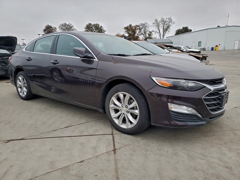 Photo 4 from auction – 2020 CHEV MALIBU with VIN 1G1ZD5ST5LF125103