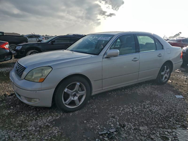 LEXUS LS 430 2002 with VIN JTHBN30F320063045 - Photo from auction