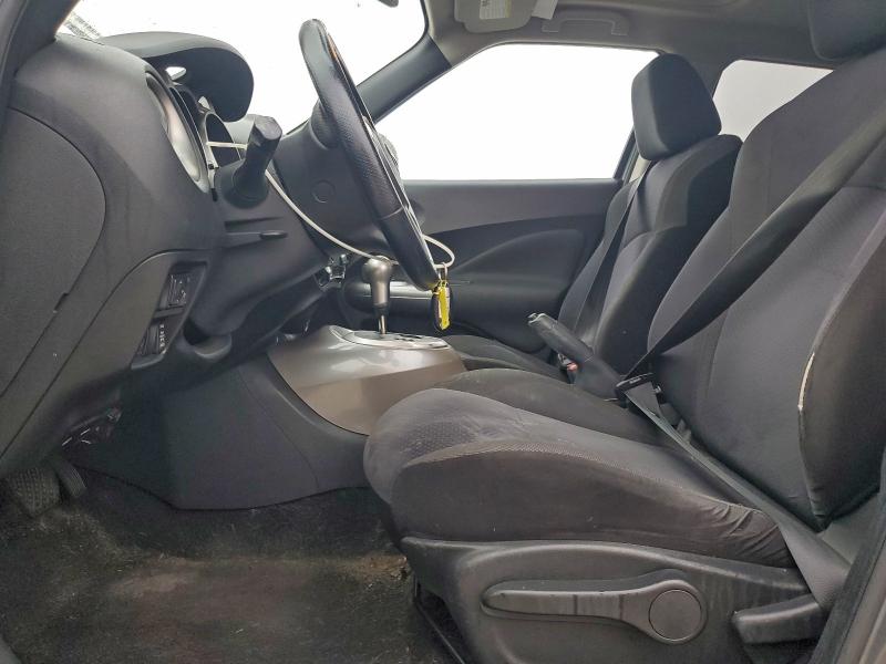 Photo 7 from auction – 2011 NISSAN JUKE S with VIN JN8AF5MV1BT008443