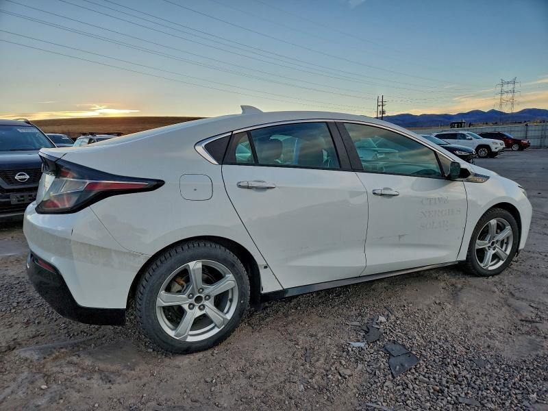 Photo 3 from auction – 2017 CHEVROLET VOLT LT with VIN 1G1RA6S52HU100078
