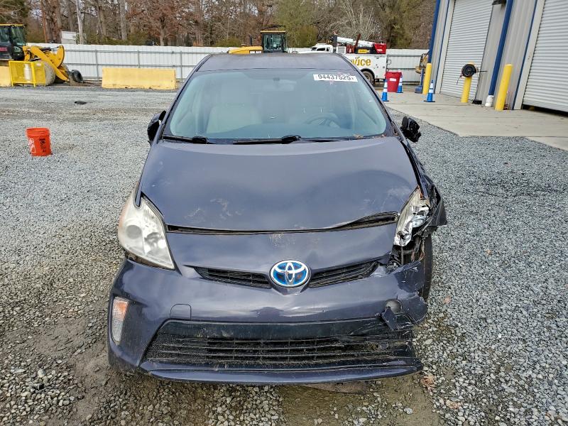 Photo 5 from auction – 2013 TOYOTA PRIUS with VIN JTDKN3DU0D5621062