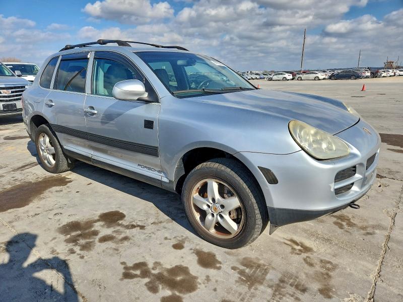 Photo 4 from auction – 2004 PORSCHE CAYENNE S with VIN WP1AB29P34LA74770