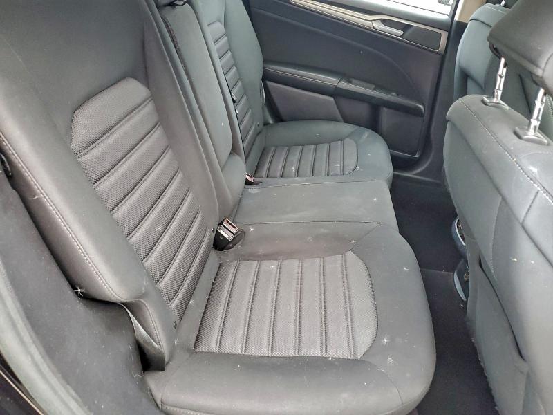 Photo 10 from auction – 2019 FORD FUSION SE with VIN 3FA6P0H72KR209868