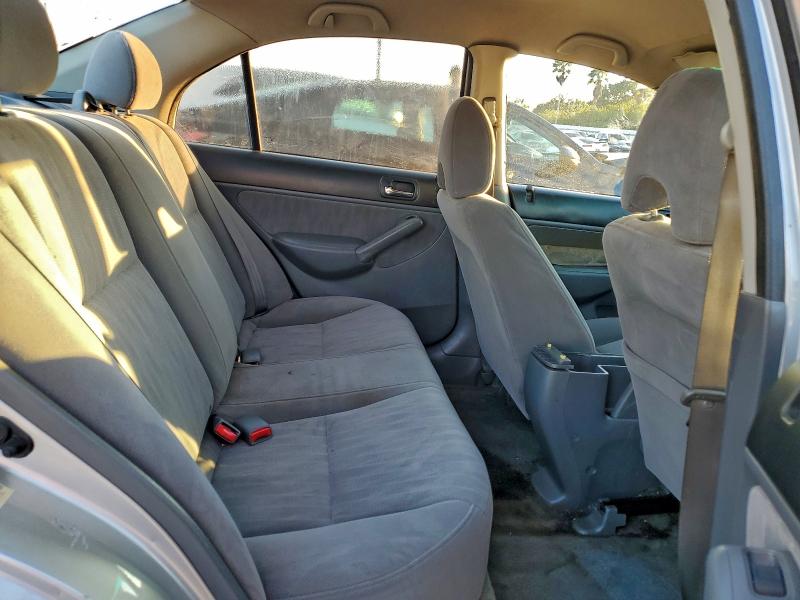 Photo 10 from auction – 2003 HONDA CIVIC LX with VIN 2HGES16583H557846