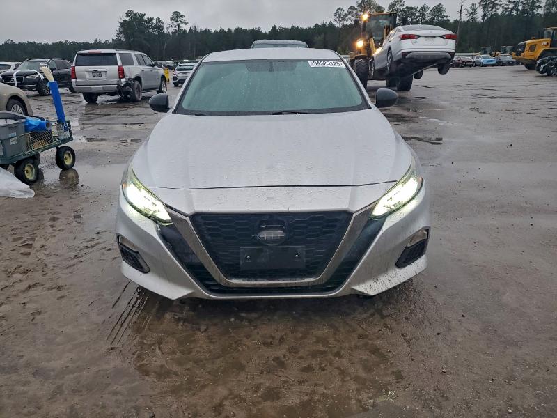 Photo 5 from auction – 2019 NISSAN ALTIMA SR with VIN 1N4BL4CV6KC159711