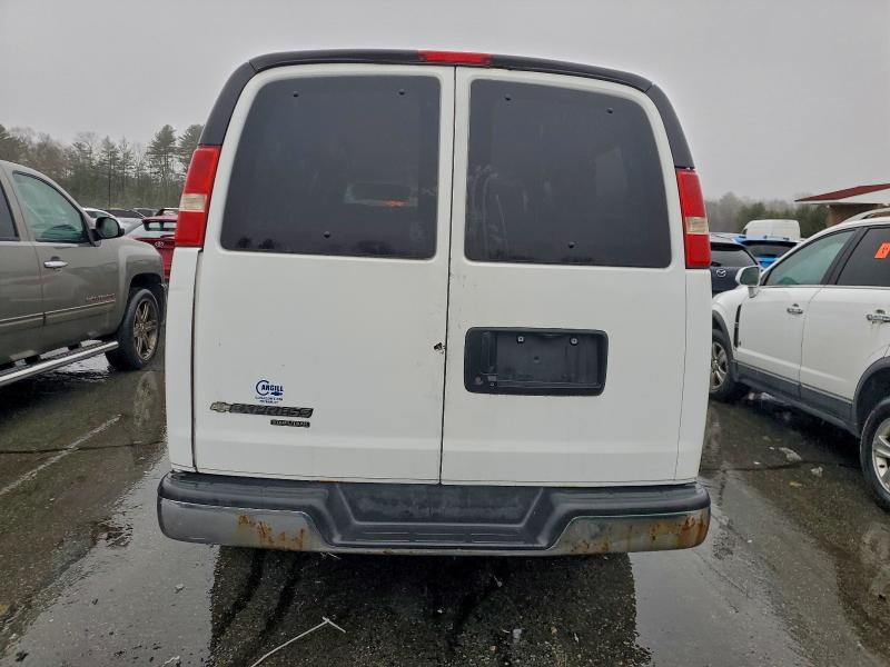 Photo 6 from auction – 2015 CHEVROLET EXPRESS G2 with VIN 1GAWGRFF4F1109305