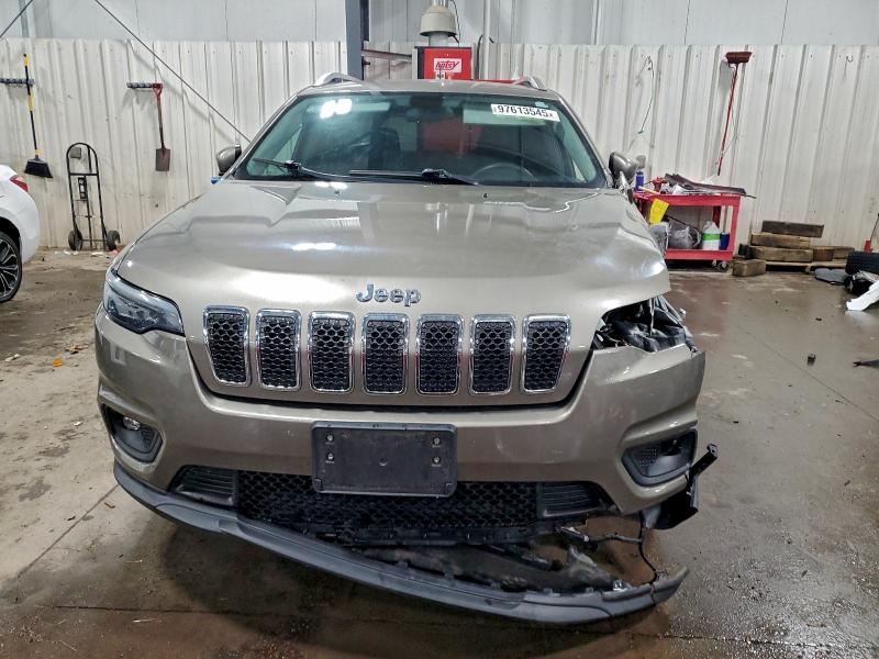 Photo 5 from auction – 2019 JEEP CHEROKEE with VIN 1C4PJMCB8KD423906