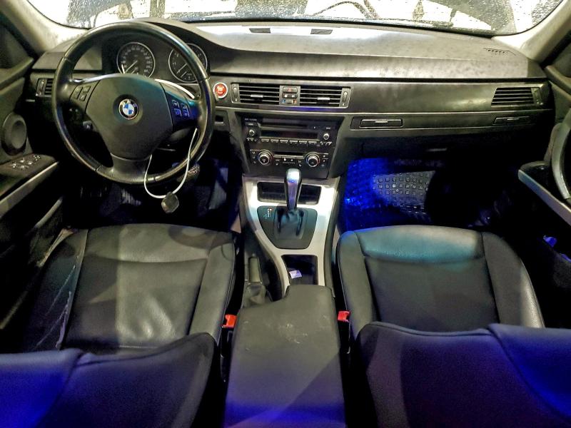 Photo 8 from auction – 2011 BMW 323 with VIN WBAPG7G59BNM68493