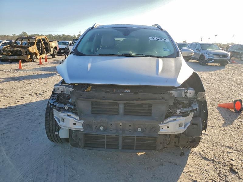 Photo 5 from auction – 2017 FORD ESCAPE TIT with VIN 1FMCU0J9XHUB59980