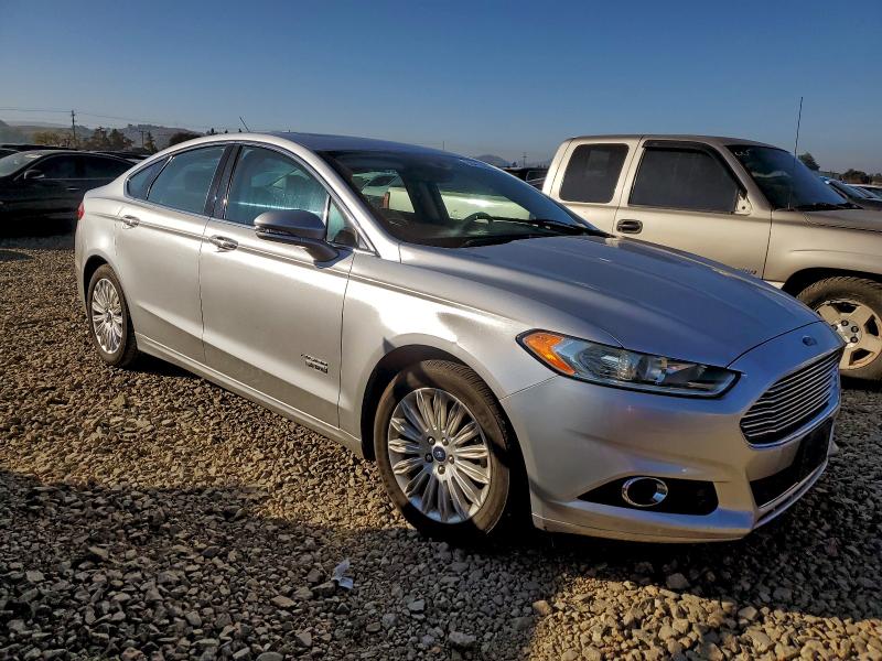 Photo 4 from auction – 2014 FORD FUSION TIT with VIN 3FA6P0SUXER136753