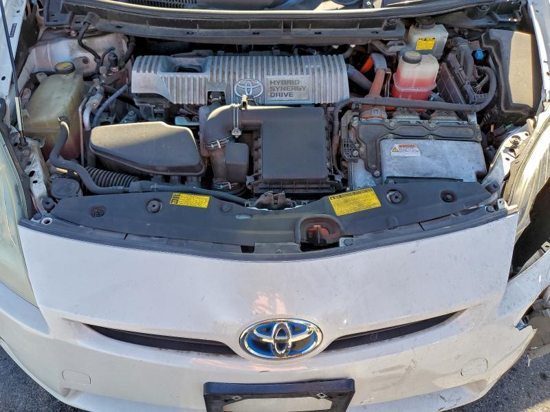 Photo 11 from auction – 2010 TOYOTA PRIUS with VIN JTDKN3DU3A0127027