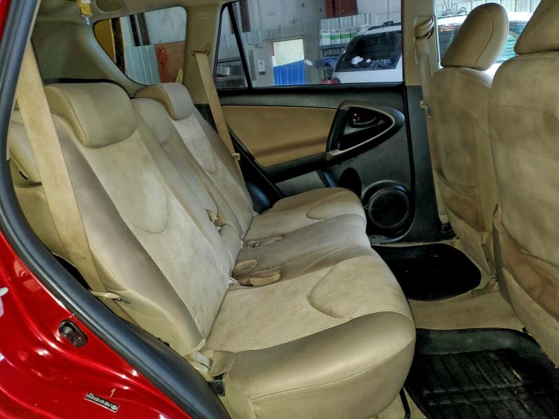 Photo 11 from auction – 2011 TOYOTA RAV4 with VIN JTMBF4DV1BD040944