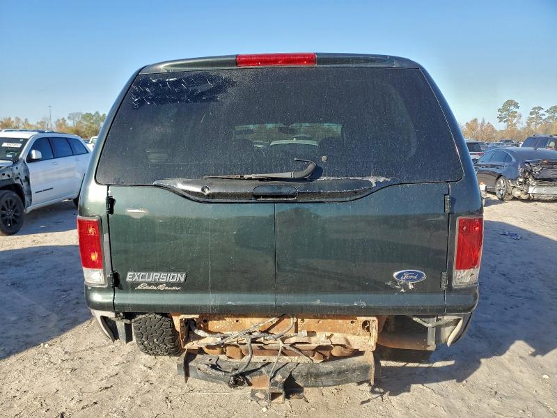 Photo 6 from auction – 2003 FORD EXCURSION with VIN 1FMSU45P63EB66892