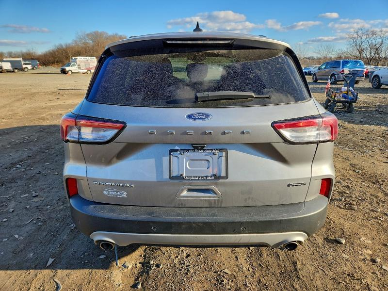 Photo 6 from auction – 2021 FORD ESCAPE with VIN 1FMCU9DZ6MUA82101