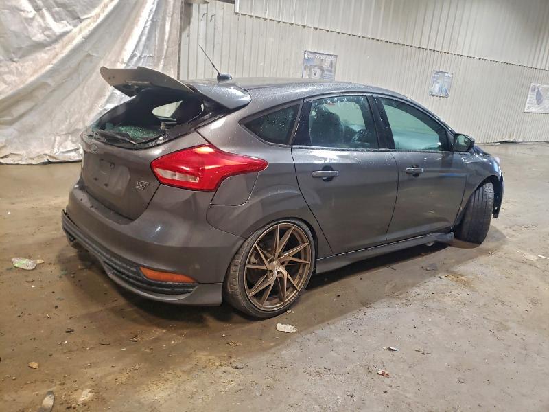 Photo 3 from auction – 2015 FORD FOCUS with VIN 1FADP3L93FL274671