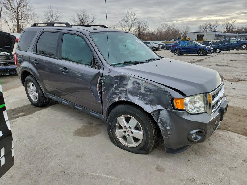 Photo 4 from auction – 2011 FORD ESCAPE XLT with VIN 1FMCU0D72BKB60134