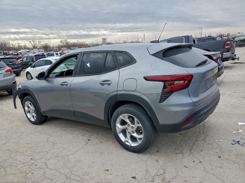 Photo 2 from auction – 2024 CHEVROLET TRAX LS with VIN KL77LFE25RC077491
