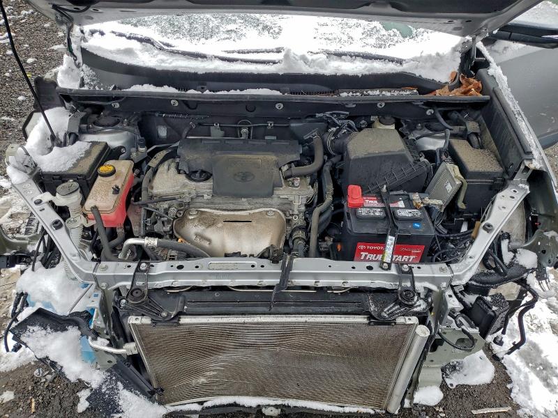 Photo 12 from auction – 2018 TOYOTA RAV4 LIMIT with VIN 2T3YFREV2JW450160