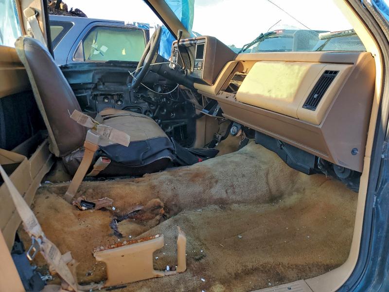 Photo 7 from auction – 1988 GMC GMT-400 C1 with VIN 1GTDC14H4JZ544044