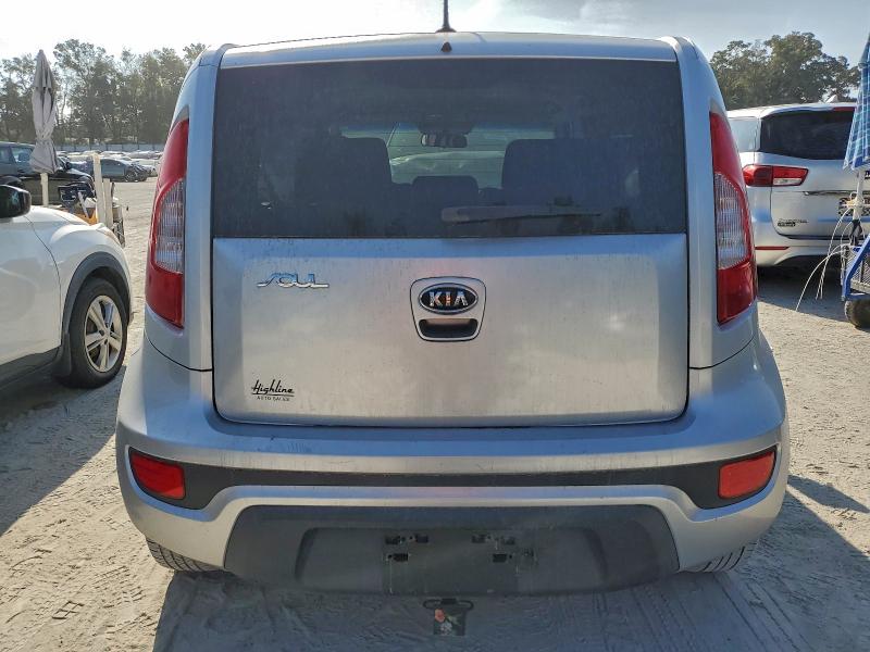 Photo 6 from auction – 2012 KIA SOUL with VIN KNDJT2A55C7458825