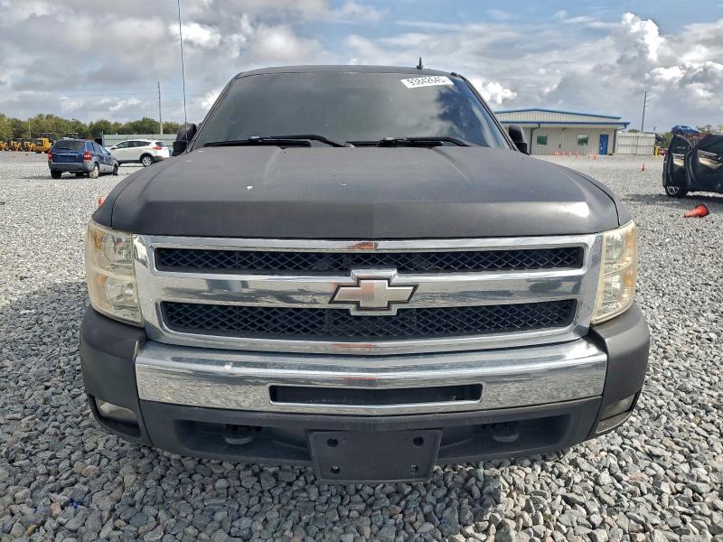 Photo 5 from auction – 2007 CHEVROLET SILVERADO with VIN 2GCFC13Y071541220