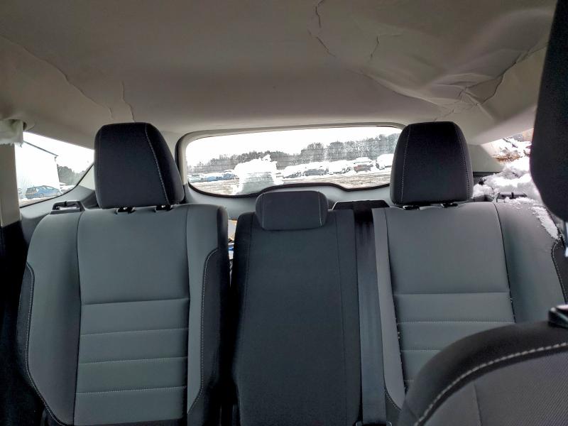 Photo 10 from auction – 2019 FORD ESCAPE S with VIN 1FMCU0F74KUB52957