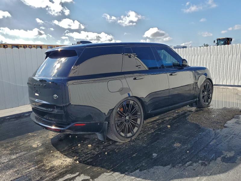 Photo 3 from auction – 2023 LAND ROVER RANGE ROVE with VIN SALK19E74PA087561