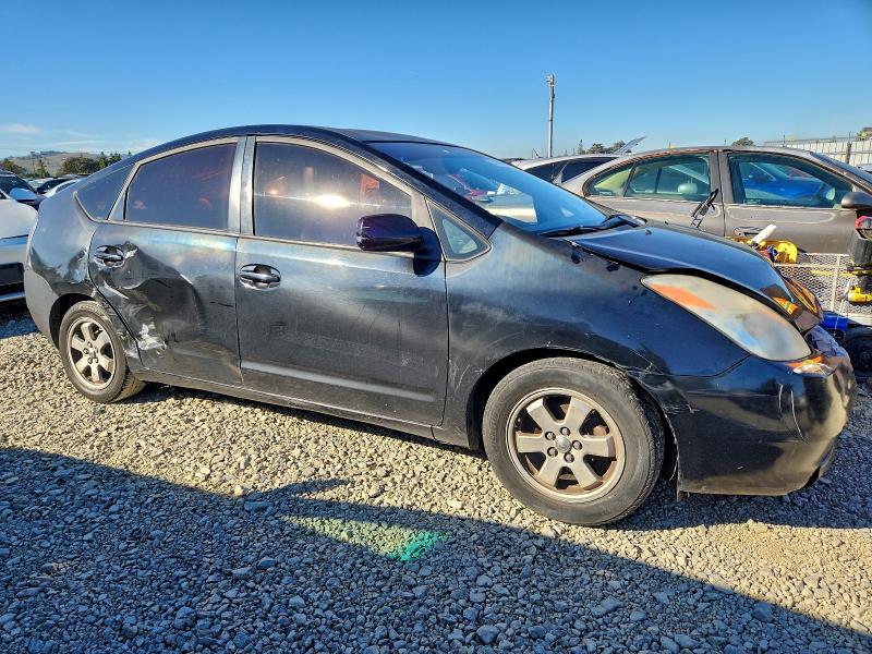 Photo 4 from auction – 2005 TOYOTA PRIUS with VIN JTDKB20U353040631