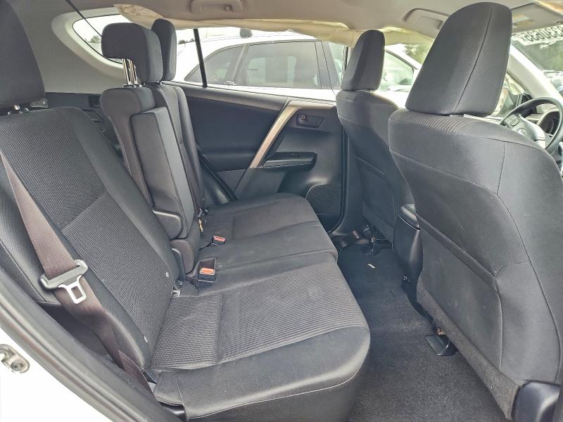 Photo 6 from auction – 2017 TOYOTA RAV4 LE with VIN JTMBFREV7HJ148586