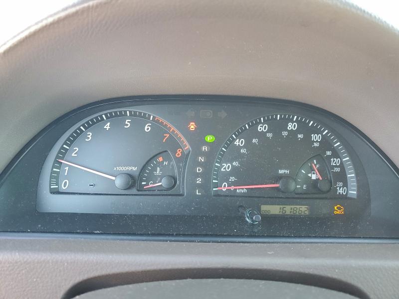Photo 9 from auction – 2002 TOYOTA CAMRY with VIN 4T1BE32K32U028585