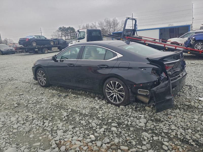 صورة رقم 2 من المزاد - 2021 LEXUS ES 350 BAS مع VIN 58ADZ1B19MU101009