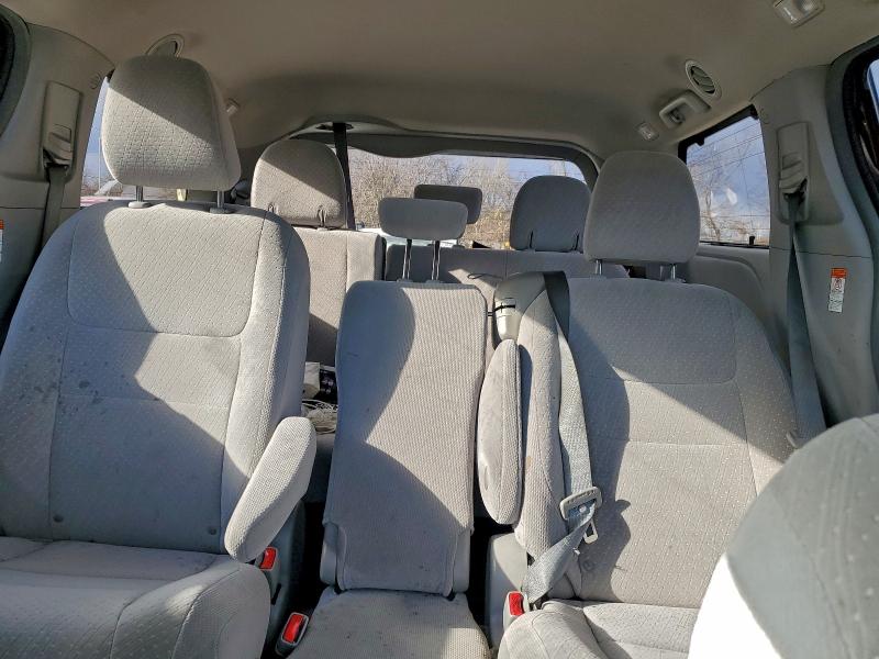 Photo 10 from auction – 2019 TOYOTA SIENNA with VIN 5TDKZ3DC6KS979253