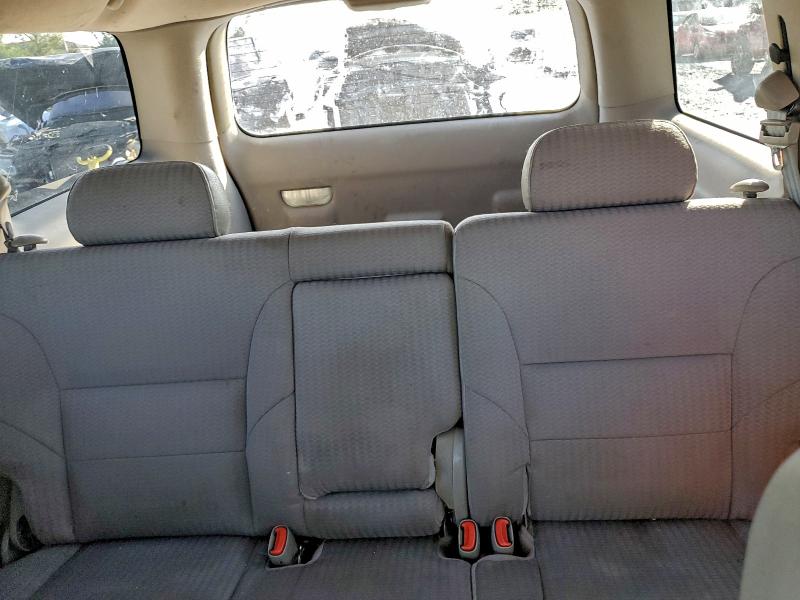 Photo 10 from auction – 2002 DODGE DURANGO SP with VIN 1B4HR38N02F185142