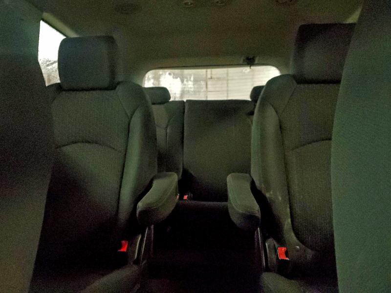 Photo 10 from auction – 2011 CHEVROLET TRAVERSE L with VIN 1GNKRGED1BJ171198