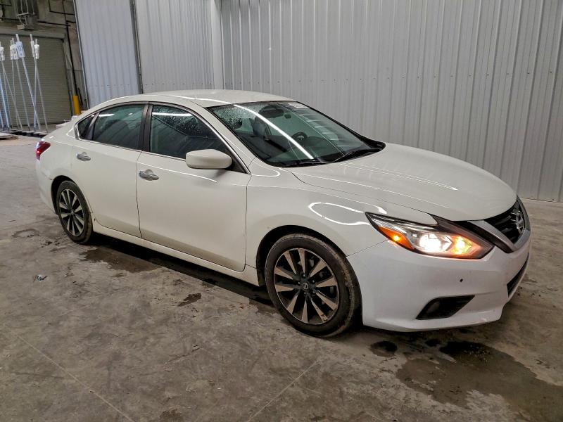 Photo 4 from auction – 2018 NISSAN ALTIMA 2.5 with VIN 1N4AL3AP3JC202877