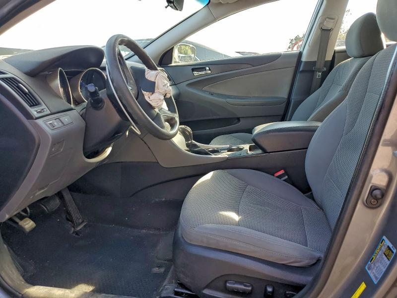 Photo 7 from auction – 2013 HYUNDAI SONATA GLS with VIN 5NPEB4AC3DH740408