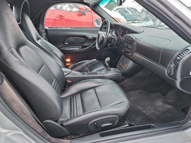 Photo 10 from auction – 2002 PORSCHE BOXSTER with VIN WP0CA29872U624713