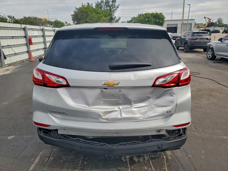 Photo 6 from auction – 2021 CHEVROLET EQUINOX LT with VIN 2GNAXTEV4M6162417