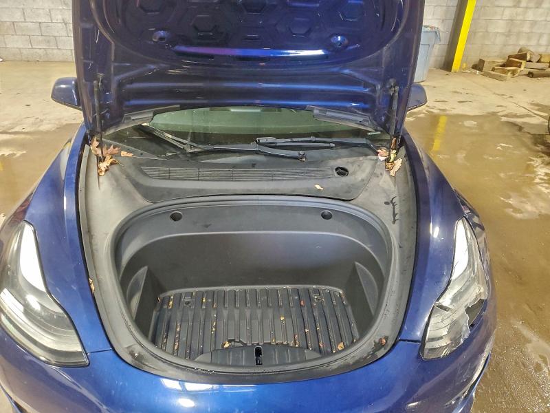 Photo 11 from auction – 2022 TESLA MODEL 3 with VIN 5YJ3E1EA5NF371573