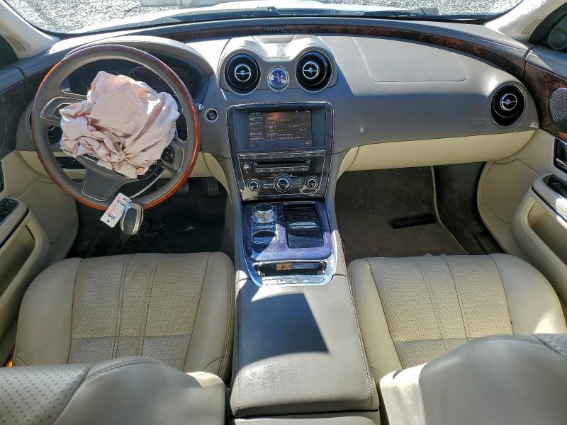 Photo 8 from auction – 2012 JAGUAR XJ with VIN SAJWA1CB1CLV29648