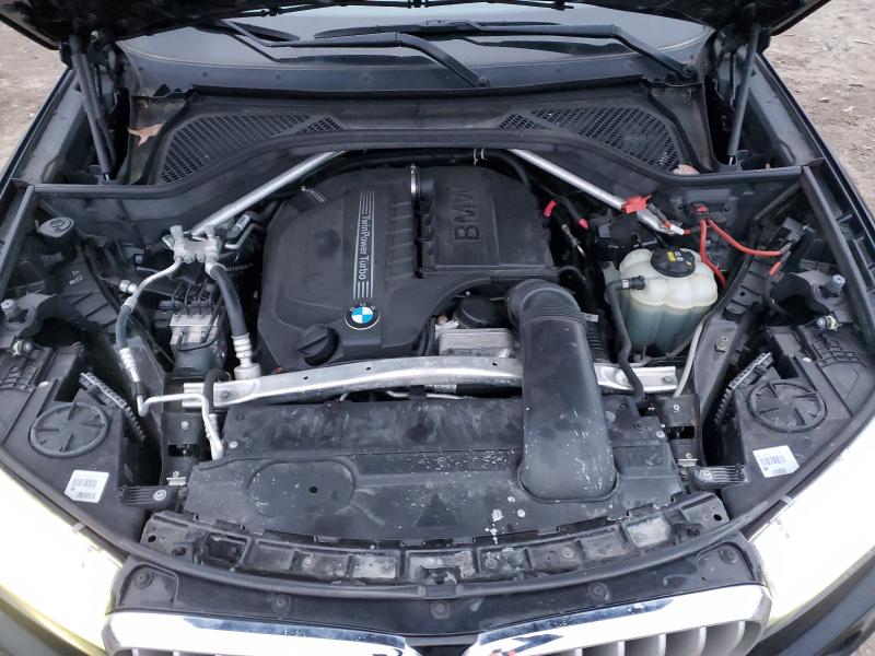 Photo 12 from auction – 2018 BMW X5 XDRIVE3 with VIN 5UXKR0C57J0X95943