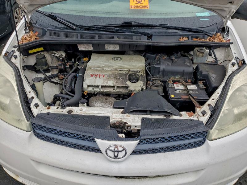 Photo 12 from auction – 2004 TOYOTA SIENNA CE with VIN 5TDZA23C54S122748