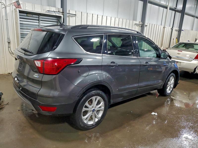 Photo 3 from auction – 2019 FORD ESCAPE SEL with VIN 1FMCU9HD5KUA53393