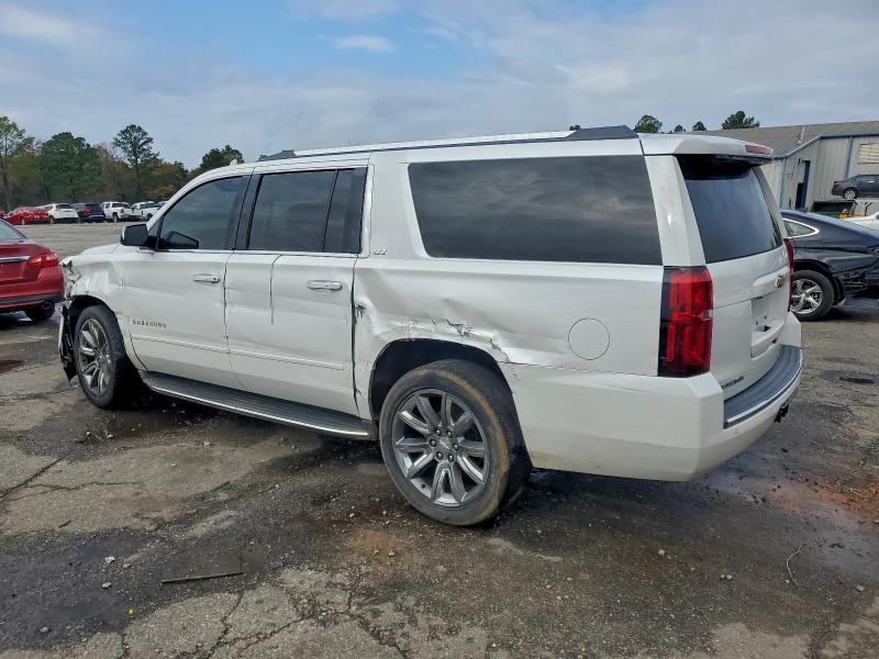 Photo 2 from auction – 2016 CHEVROLET SUBURBAN C with VIN 1GNSCJKC5GR444923