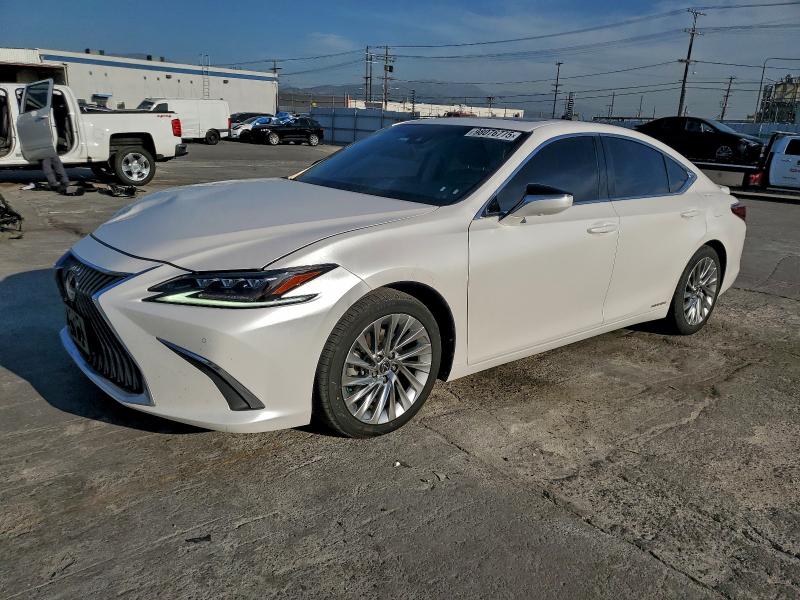 LEXUS ES 300H LU 2021 with VIN 58AEA1C11MU007278 - Photo from auction